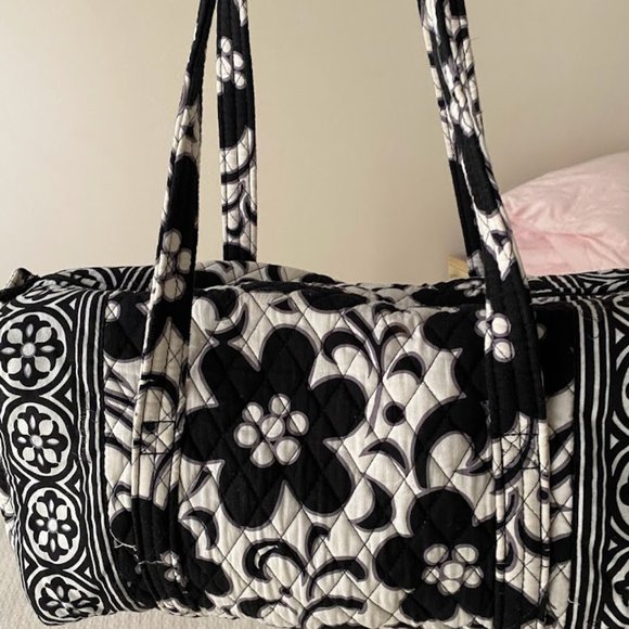 Vera Bradley Women's Cotton Large Travel Duffel Bag - Picture 3 of 8